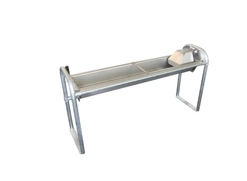 Suevia vlakkantelbare Drinkbakken met inox bodemconsoles